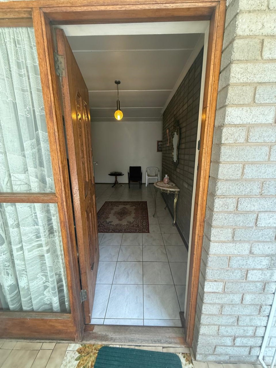 7 Bedroom Property for Sale in Bothasrus Eastern Cape